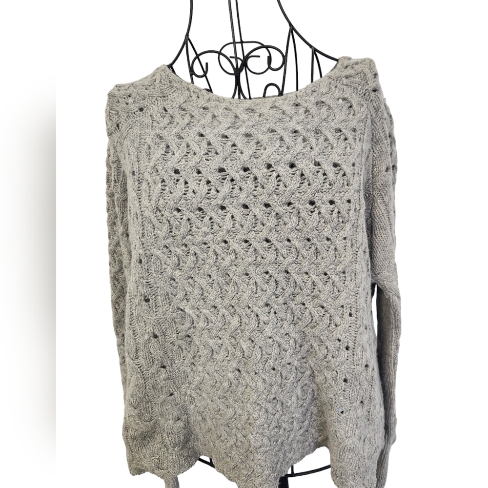 Sundance 100% lambswool grey bell long sleeve sweater sz med